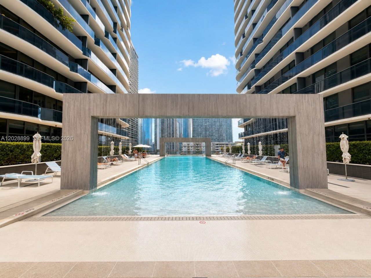 45 SW 9th St , Unit 1506, Miami, FL 33130 Photo