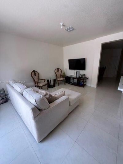 Please Call For Address, Hialeah, FL 33018 Photo