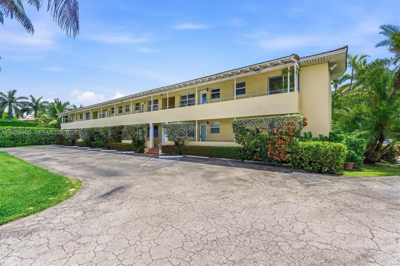 20 Park Dr , Unit 6, Bal Harbour, FL 33154 Photo