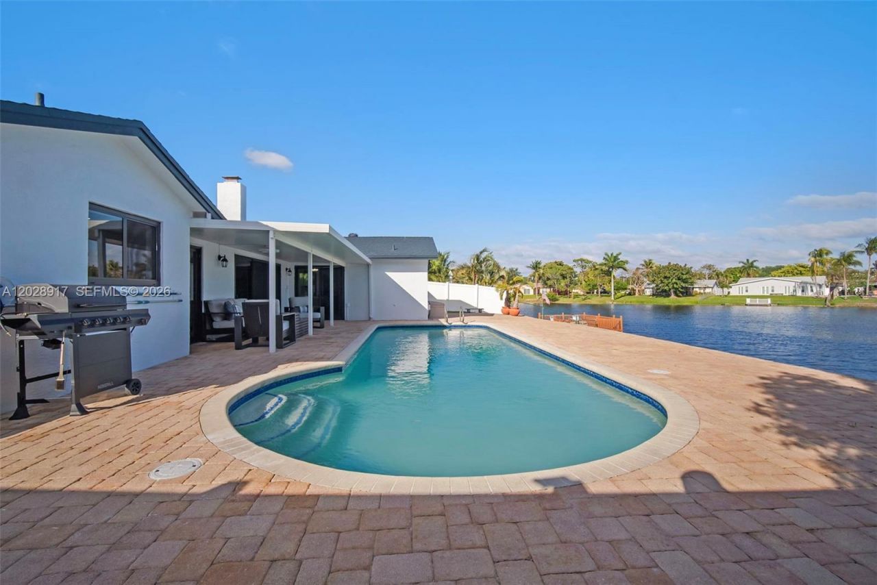 1310 SW 26th Ave, Deerfield Beach, FL 33442 Photo