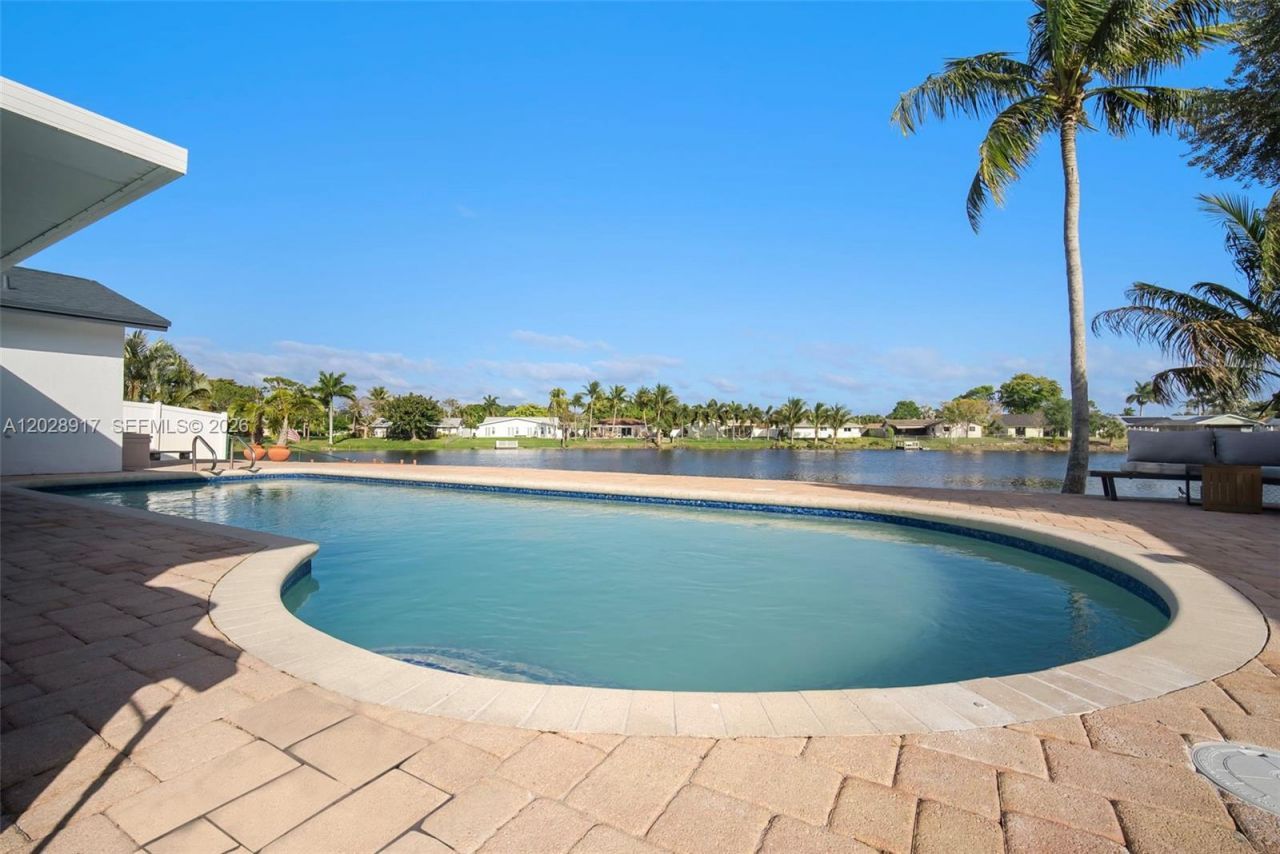 1310 SW 26th Ave, Deerfield Beach, FL 33442 Photo