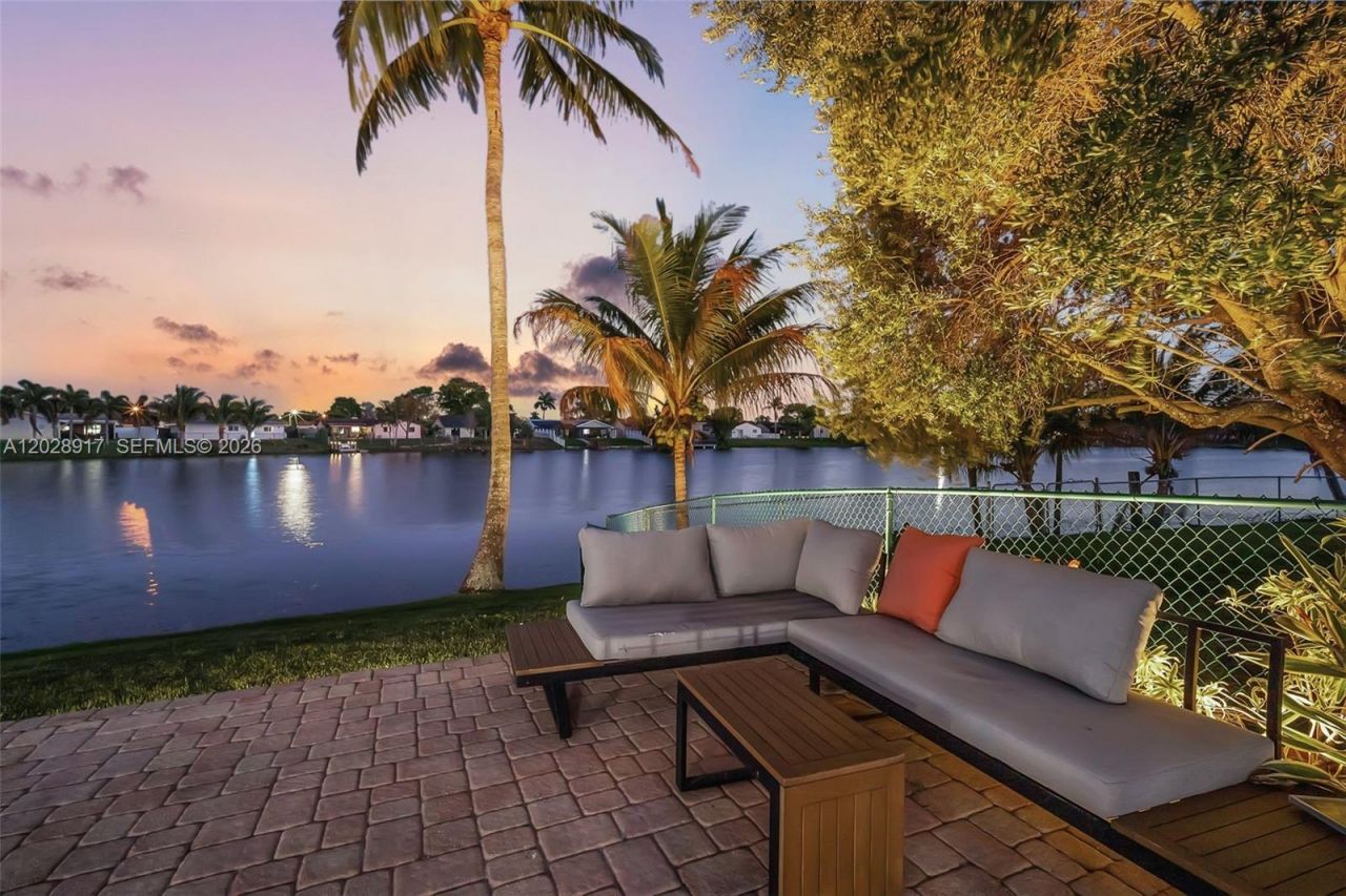 1310 SW 26th Ave, Deerfield Beach, FL 33442 Photo