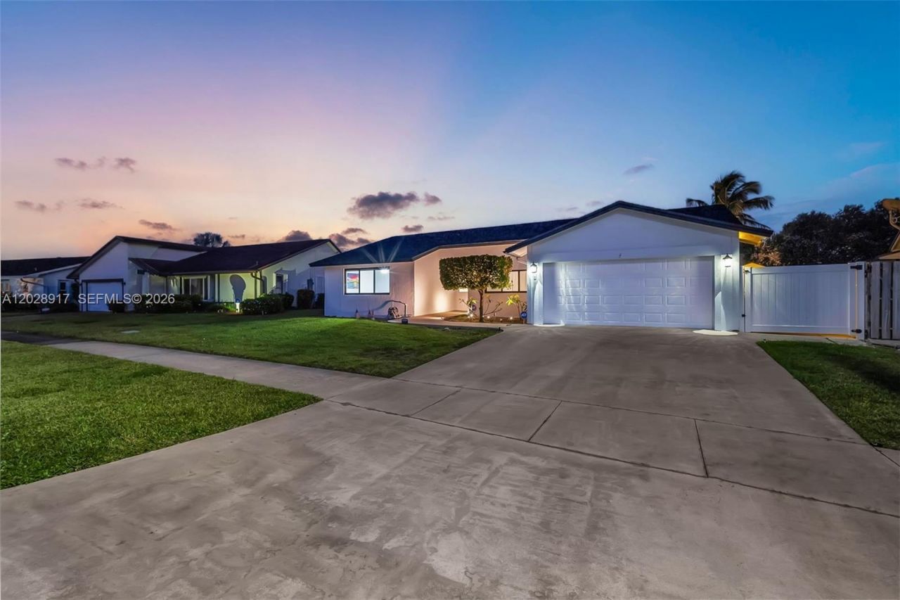 1310 SW 26th Ave, Deerfield Beach, FL 33442 Photo