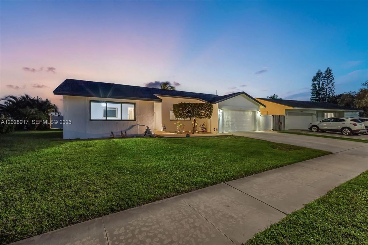 1310 SW 26th Ave, Deerfield Beach, FL 33442 Photo