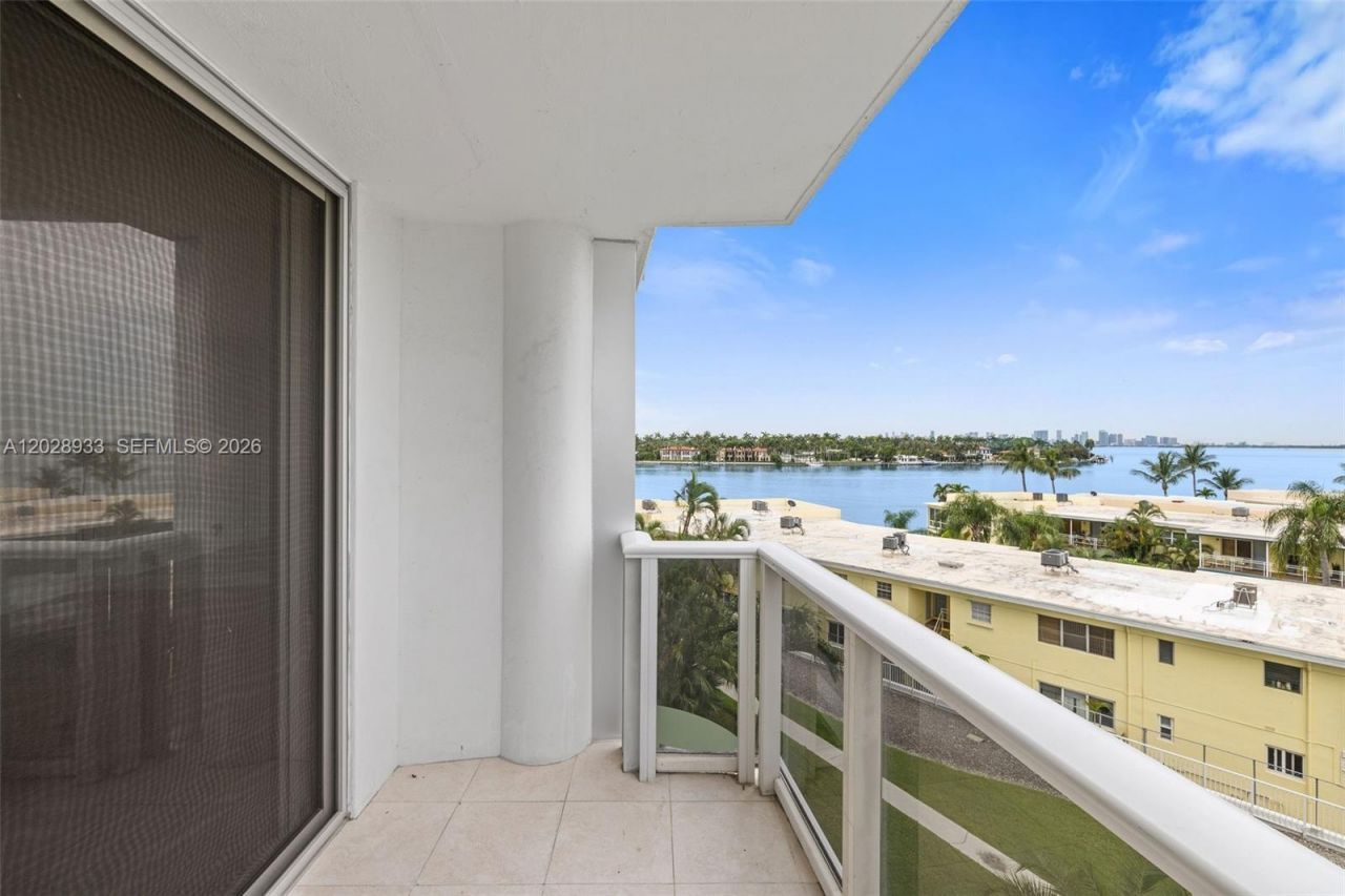 900 Bay Dr , Unit 419, Miami Beach, FL 33141 Photo
