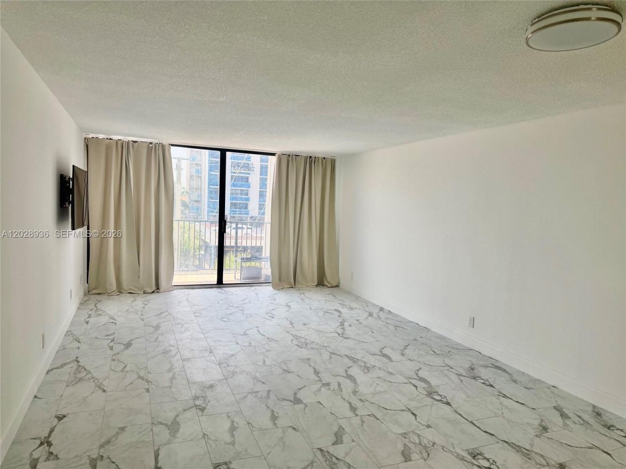 2101 S Ocean Dr , Unit 306, Hollywood, FL 33019 Photo