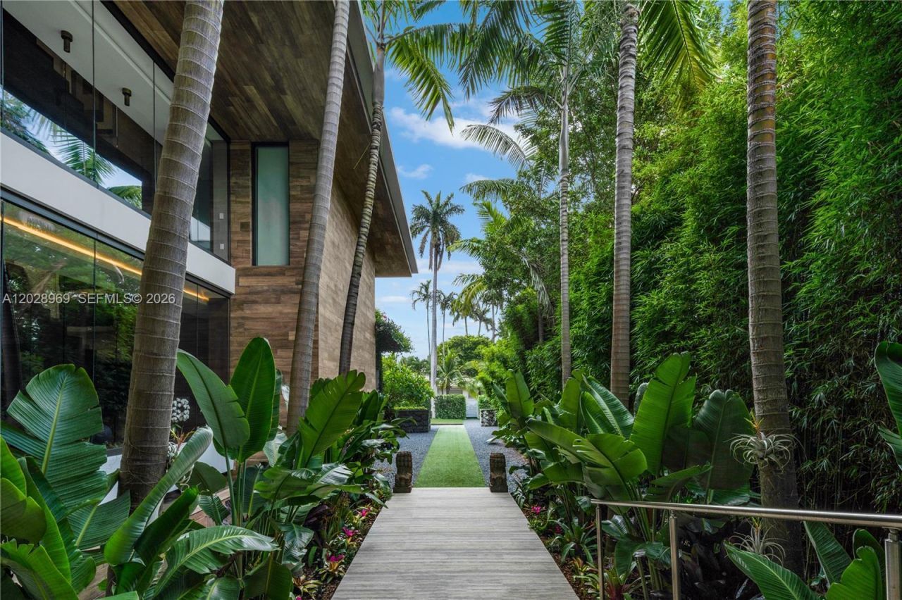 508 W Dilido Dr , Miami Beach, FL 33139 Photo