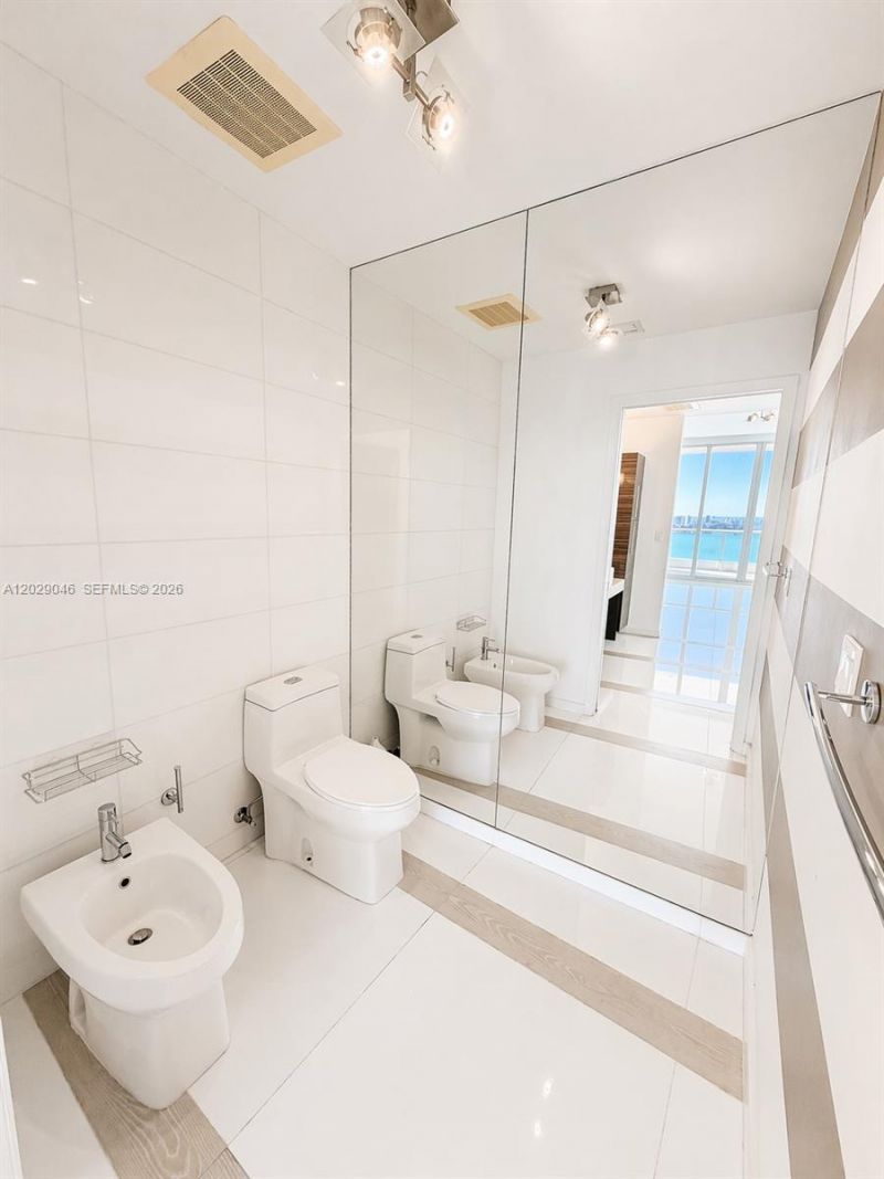 2020 N Bayshore Dr , Unit 2909, Miami, FL 33137 Photo