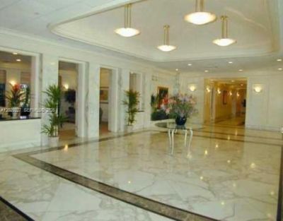5700 Collins Ave , Unit 8K, Miami Beach, FL 33140 Photo