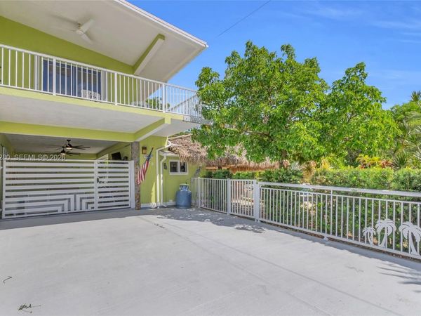 443 4TH Rd , Key Largo, FL 33037