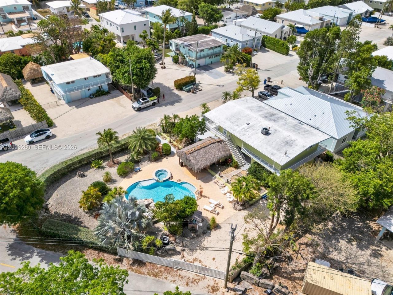 443 4th Rd , Key Largo, FL 33037 Photo