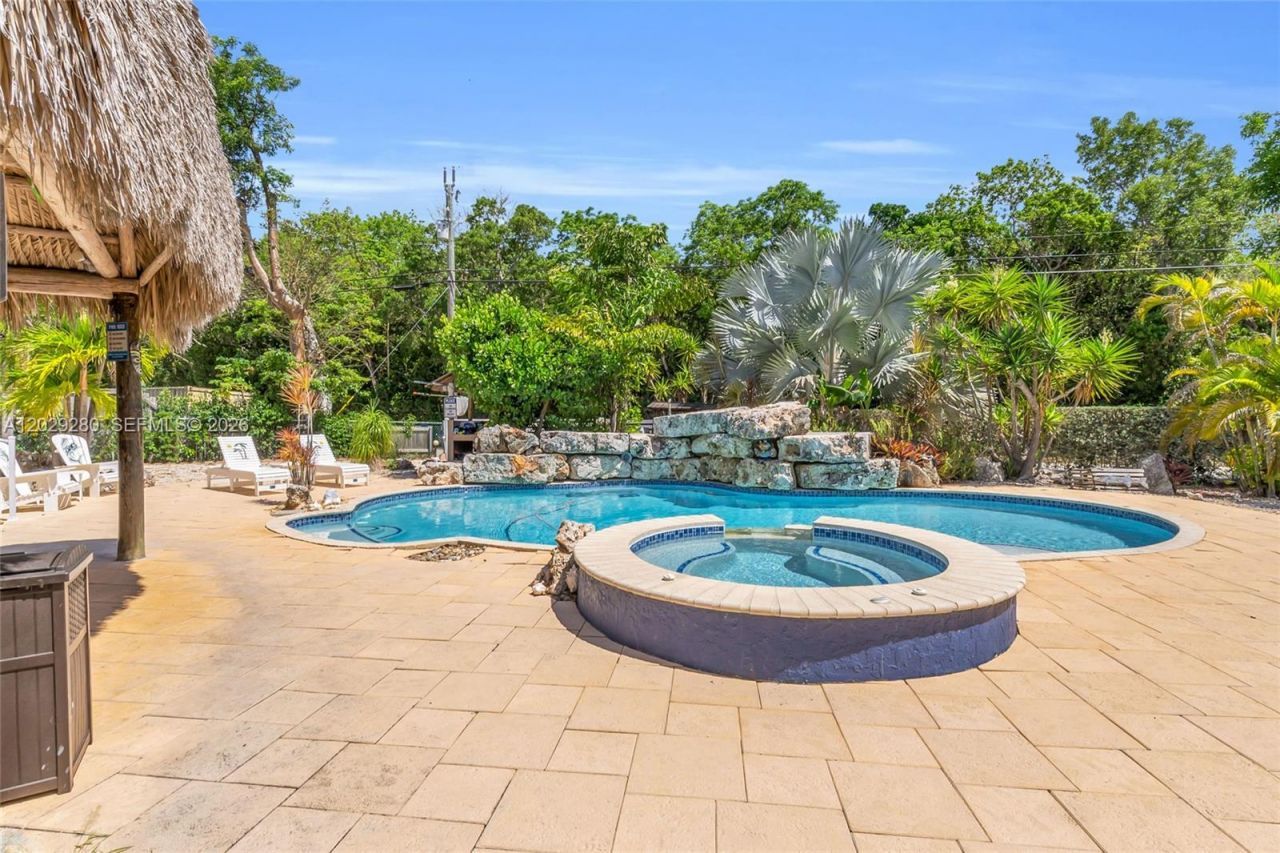 443 4th Rd , Key Largo, FL 33037 Photo