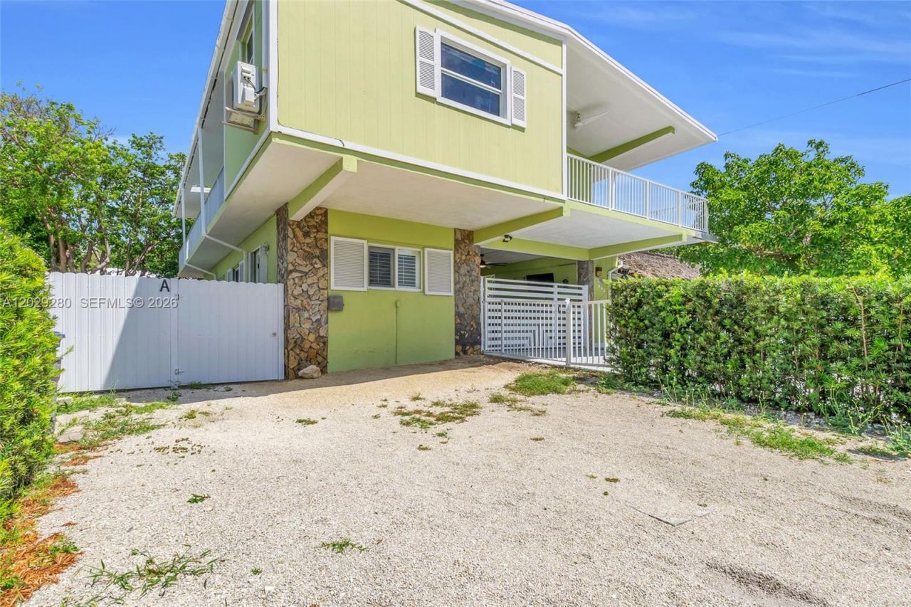 443 4th Rd , Key Largo, FL 33037 Photo