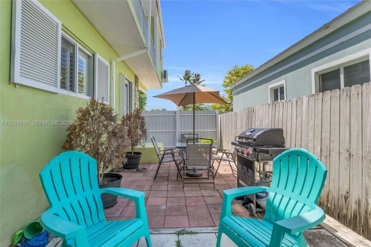 443 4th Rd , Key Largo, FL 33037 Photo