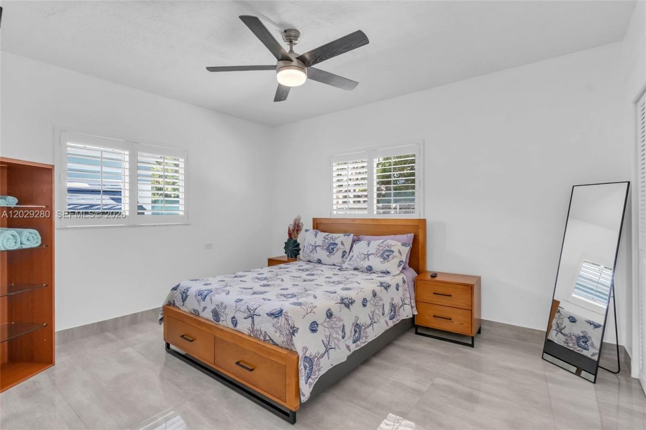 443 4th Rd , Key Largo, FL 33037 Photo