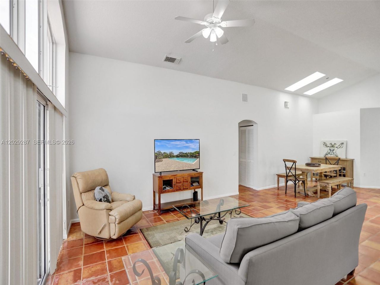 16541 NW 5th St , Pembroke Pines, FL 33028 Photo