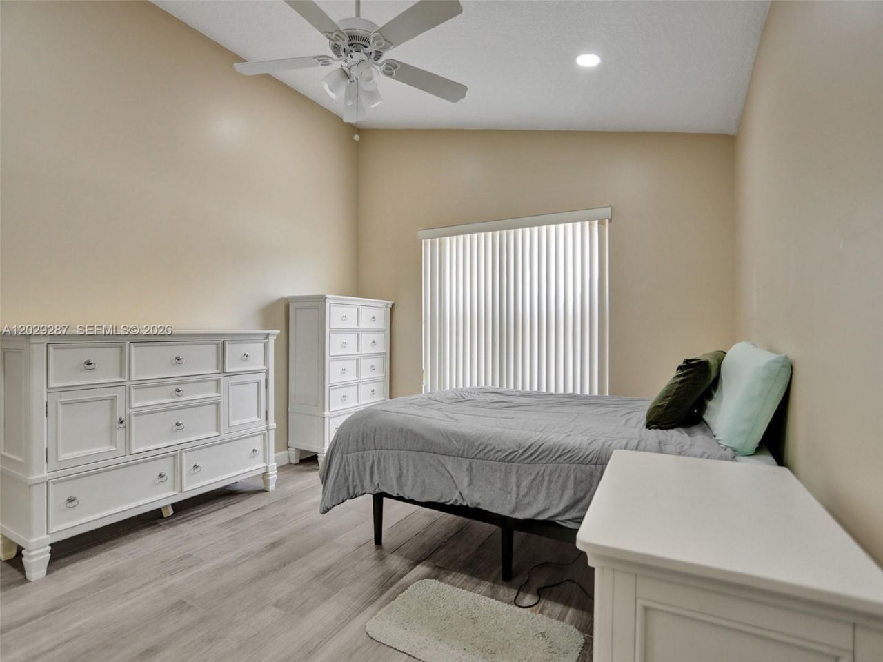 16541 NW 5th St , Pembroke Pines, FL 33028 Photo