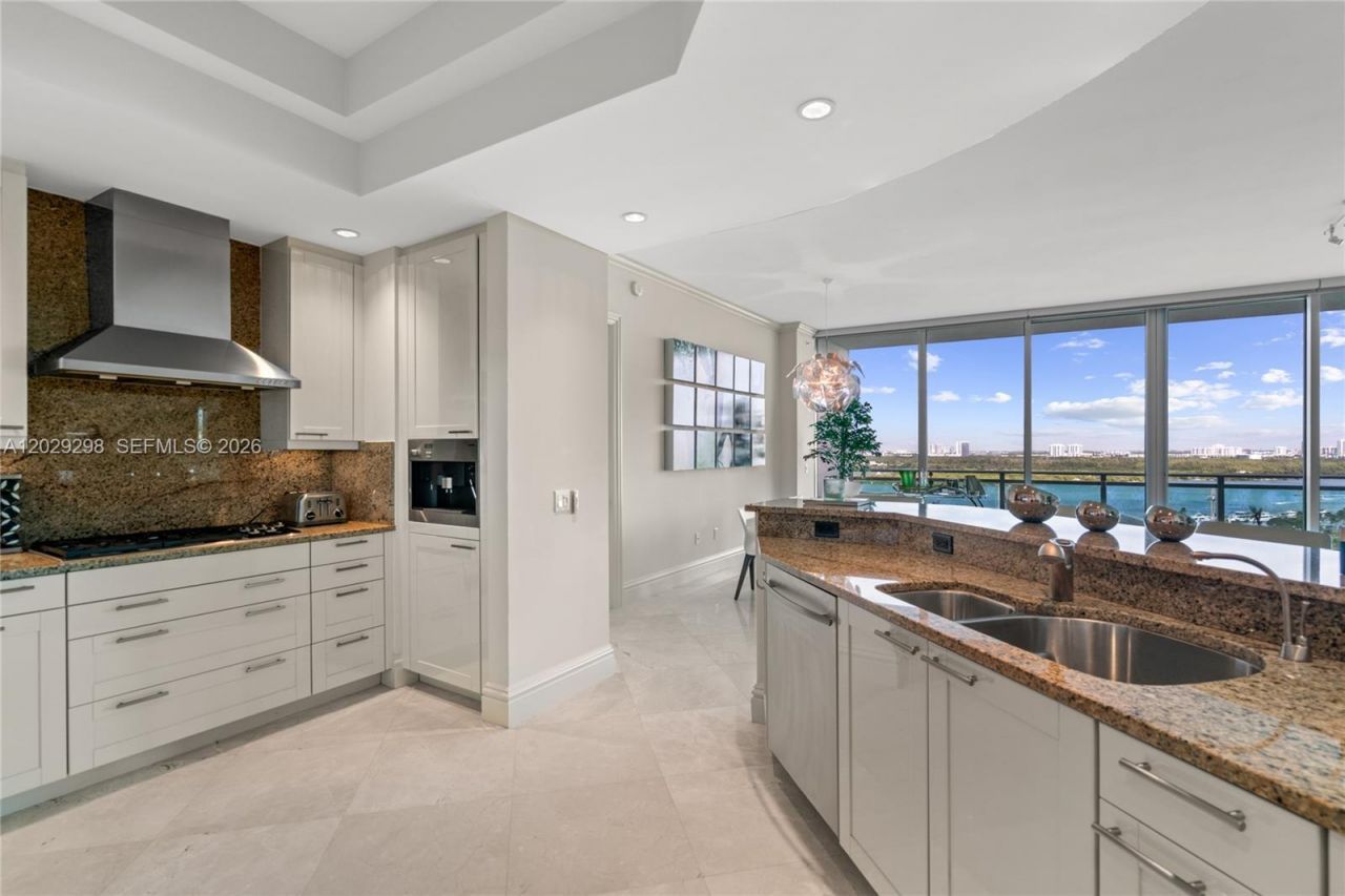 10295 Collins Ave, Unit 1606, Bal Harbour, FL 33154 Photo