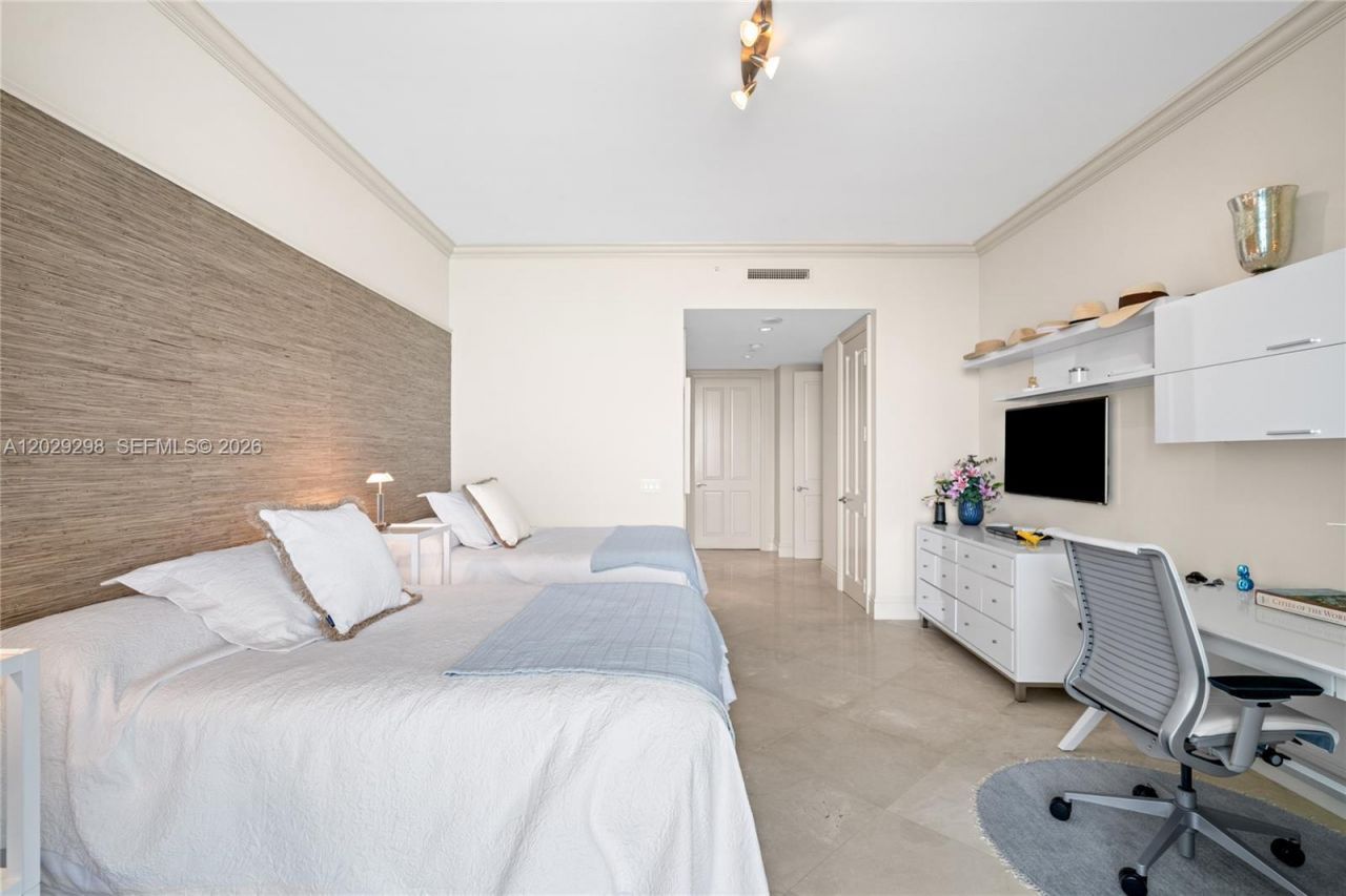 10295 Collins Ave, Unit 1606, Bal Harbour, FL 33154 Photo