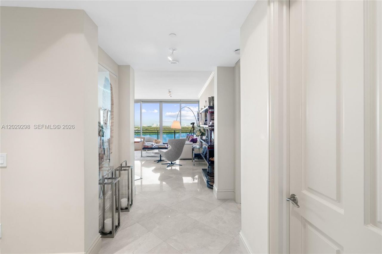 10295 Collins Ave, Unit 1606, Bal Harbour, FL 33154 Photo