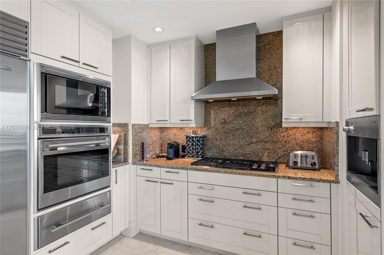 10295 Collins Ave, Unit 1606, Bal Harbour, FL 33154 Photo
