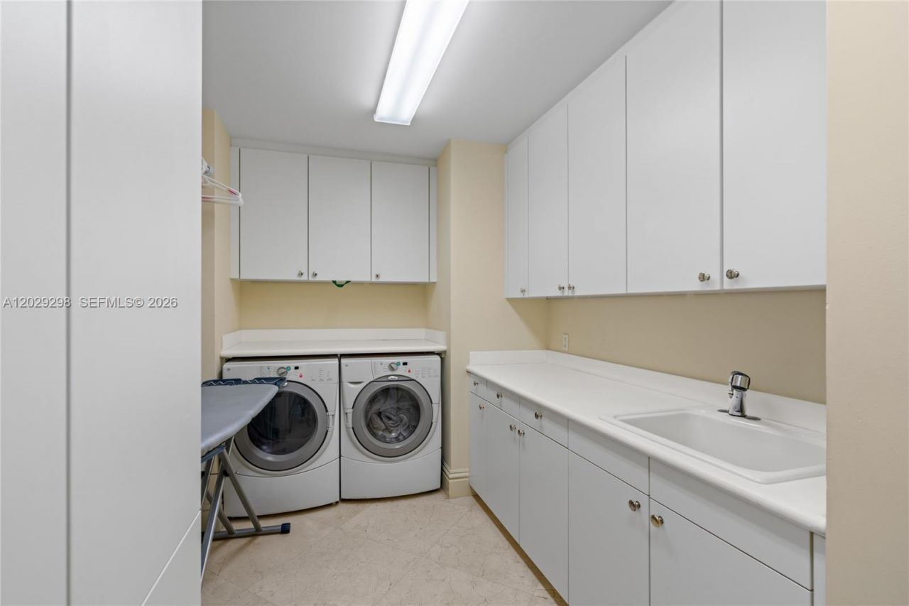 10295 Collins Ave, Unit 1606, Bal Harbour, FL 33154 Photo