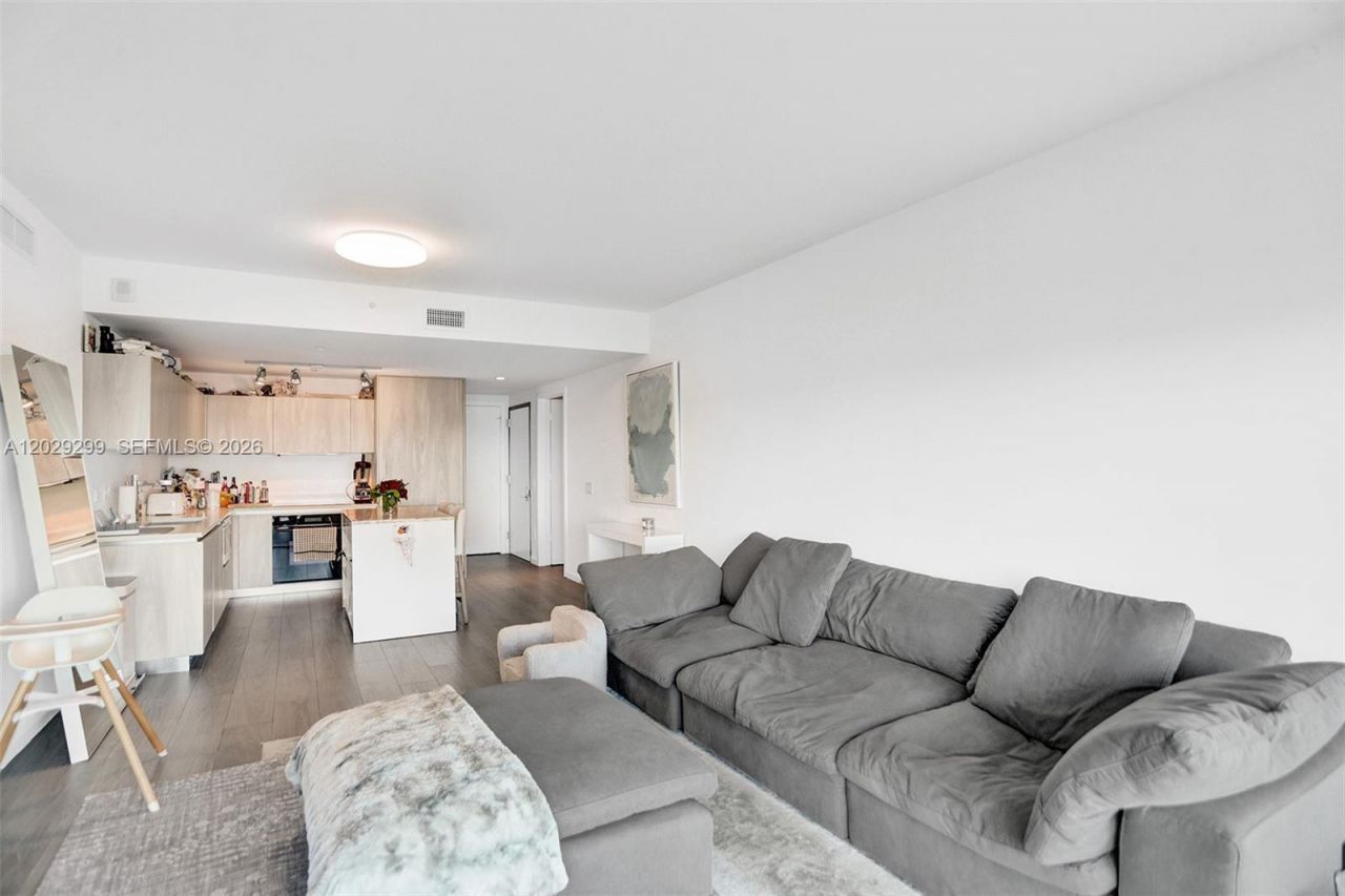 3131 NE 7th Ave , Unit 304, Miami, FL 33137 Photo
