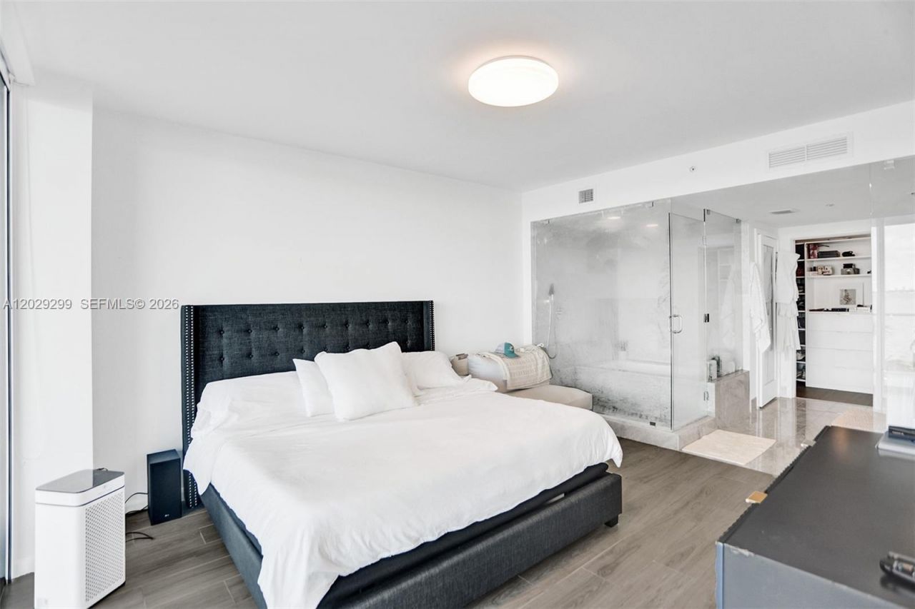 3131 NE 7th Ave , Unit 304, Miami, FL 33137 Photo