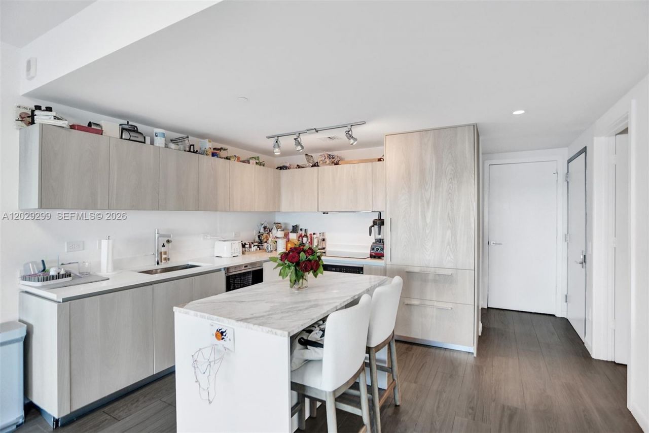 3131 NE 7th Ave , Unit 304, Miami, FL 33137 Photo