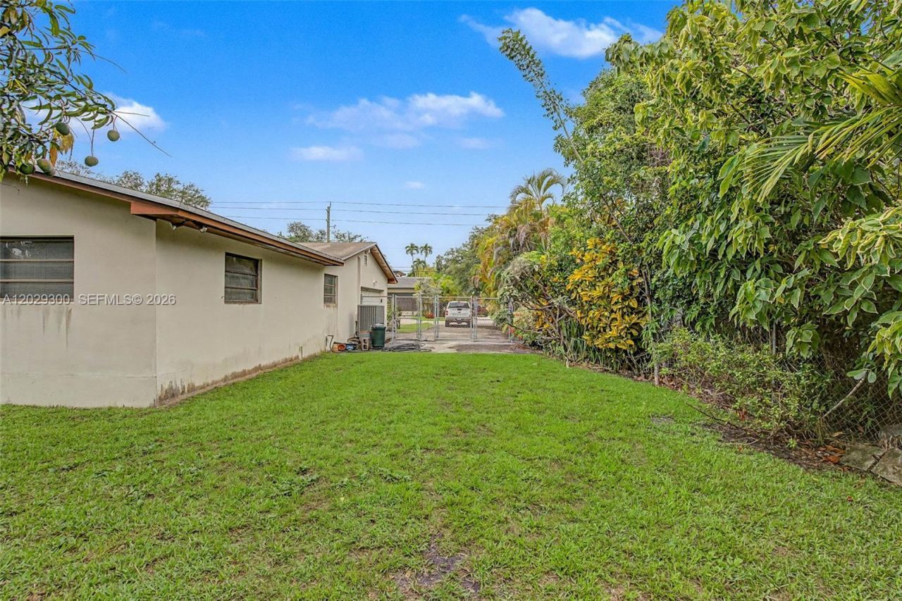 7931 SW 59th Ave , South Miami, FL 33143 Photo