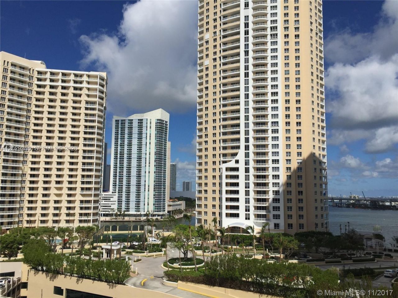 540 Brickell Key Dr, Unit 1122, Miami, FL 33131 Photo