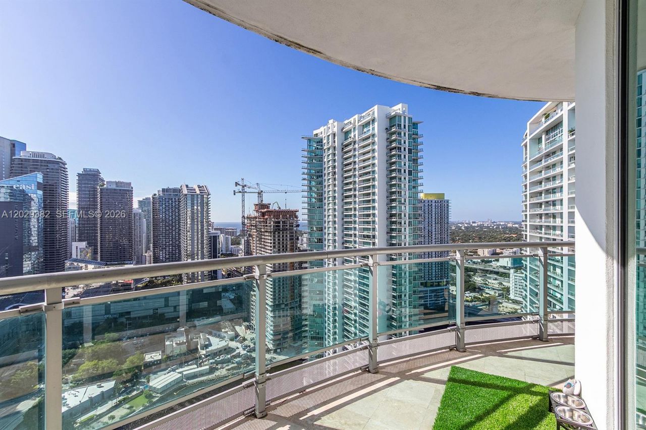 350 S Miami Ave , Unit 3914, Miami, FL 33130 Photo
