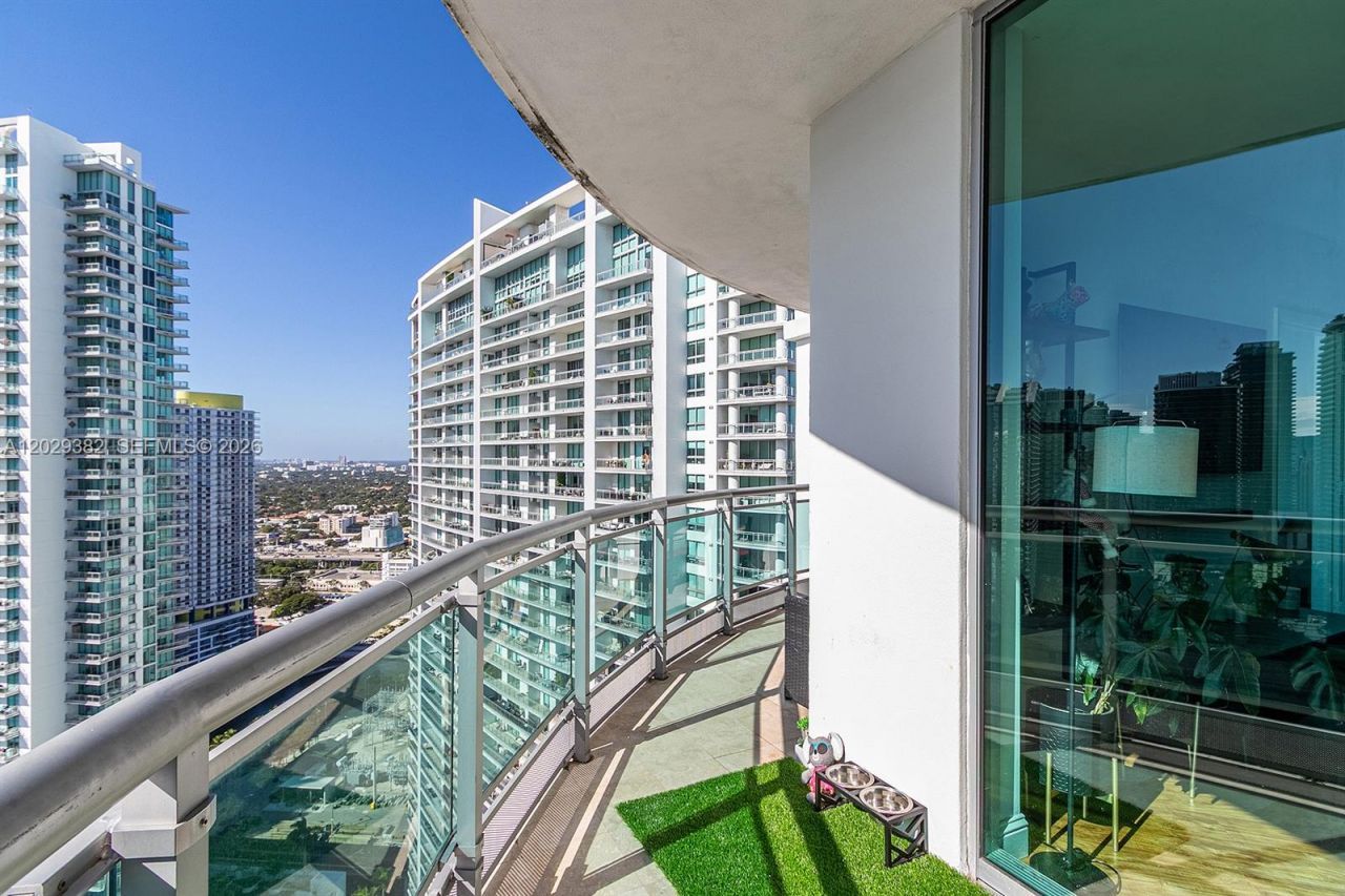 350 S Miami Ave , Unit 3914, Miami, FL 33130 Photo