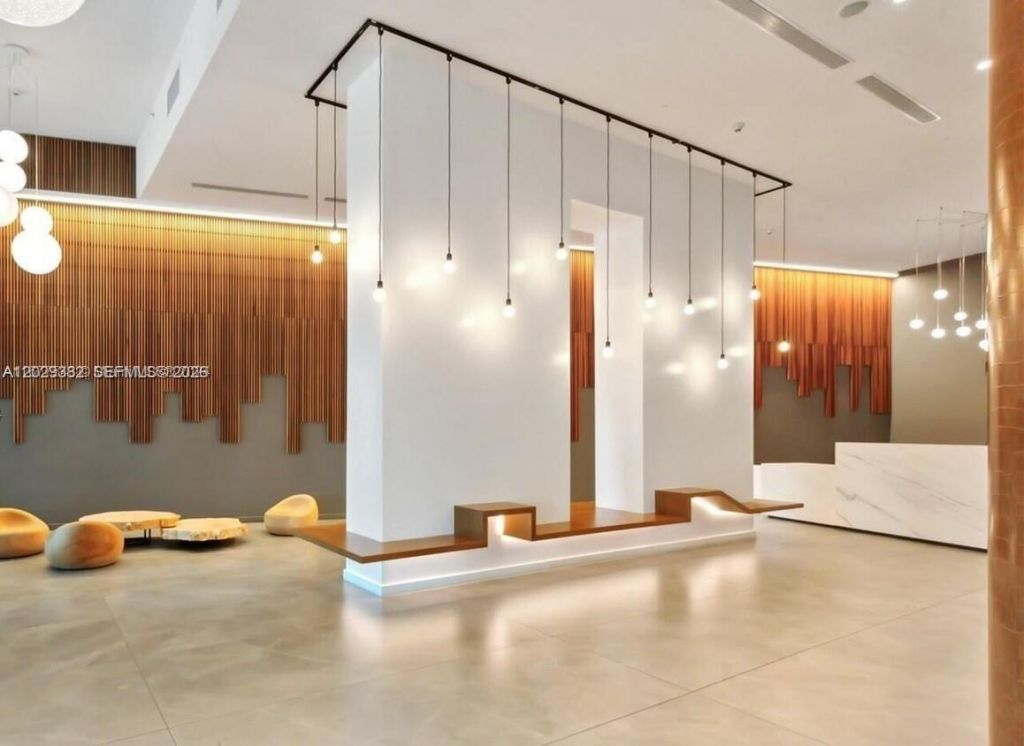 350 S Miami Ave , Unit 3914, Miami, FL 33130 Photo