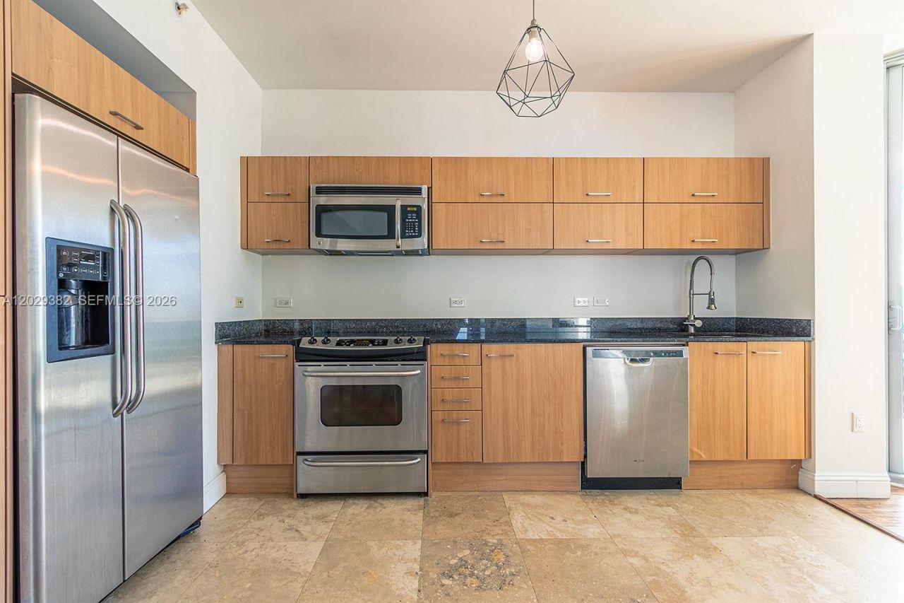 350 S Miami Ave , Unit 3914, Miami, FL 33130 Photo