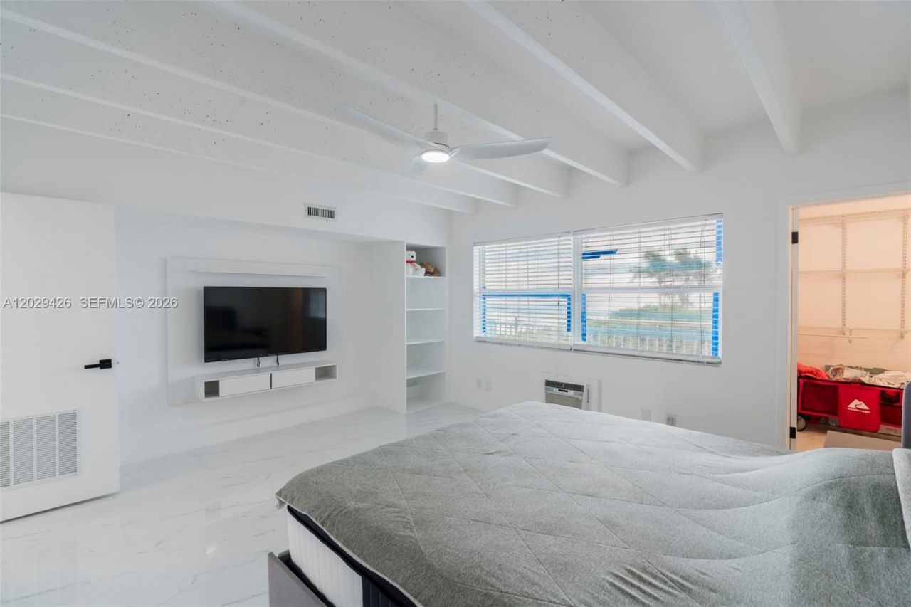 4500 S Ocean Blvd , Unit 405, Lantana, FL 33480 Photo