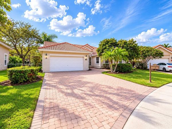 569 Spinnaker , Weston, FL 33326