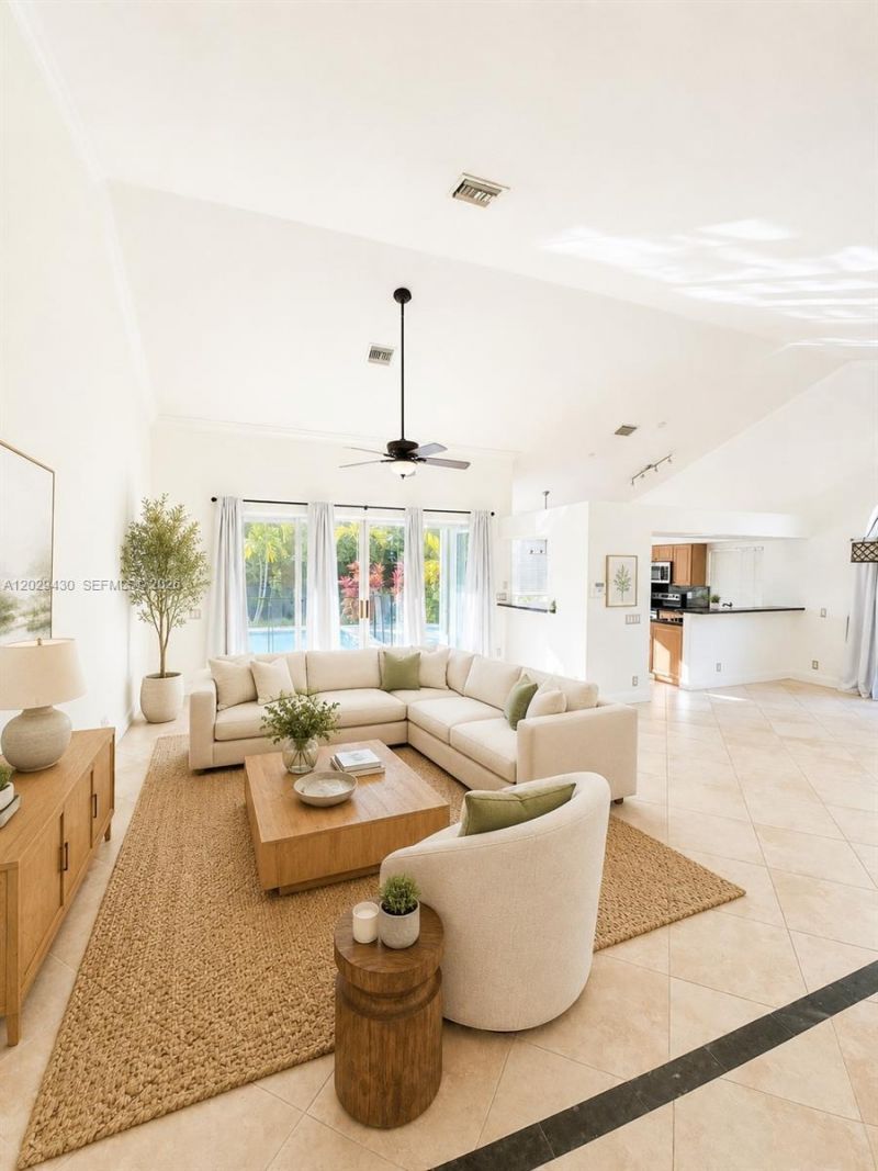 569 Spinnaker , Weston, FL 33326 Photo