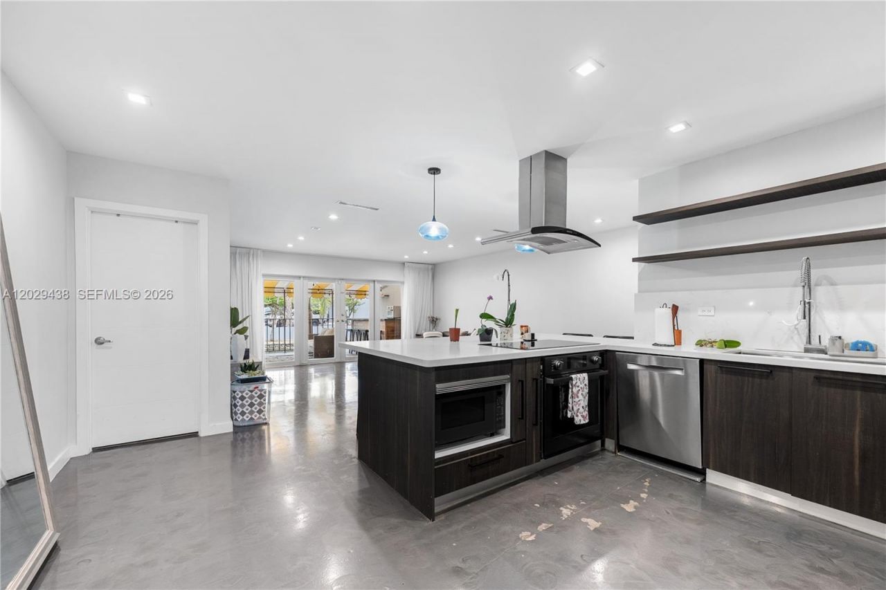 16424 Briar Patch Pl , Unit 16424, Miami Lakes, FL 33014 Photo