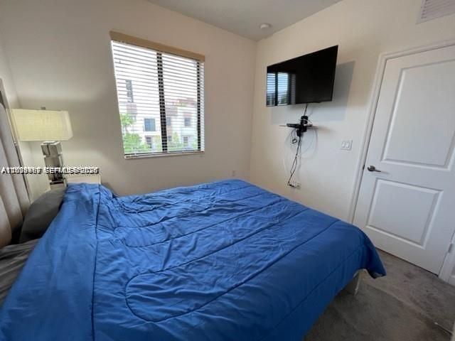 327 NE 208th Ter , Miami, FL 33179 Photo