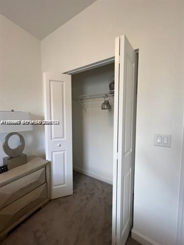 327 NE 208th Ter , Miami, FL 33179 Photo