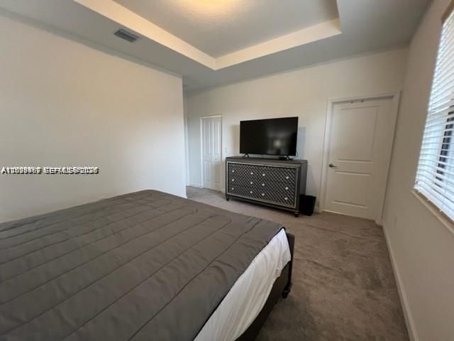 327 NE 208th Ter , Miami, FL 33179 Photo