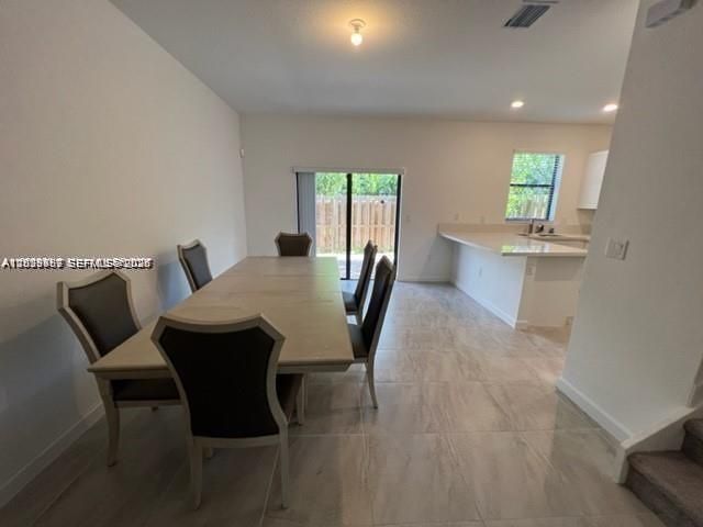 327 NE 208th Ter , Miami, FL 33179 Photo
