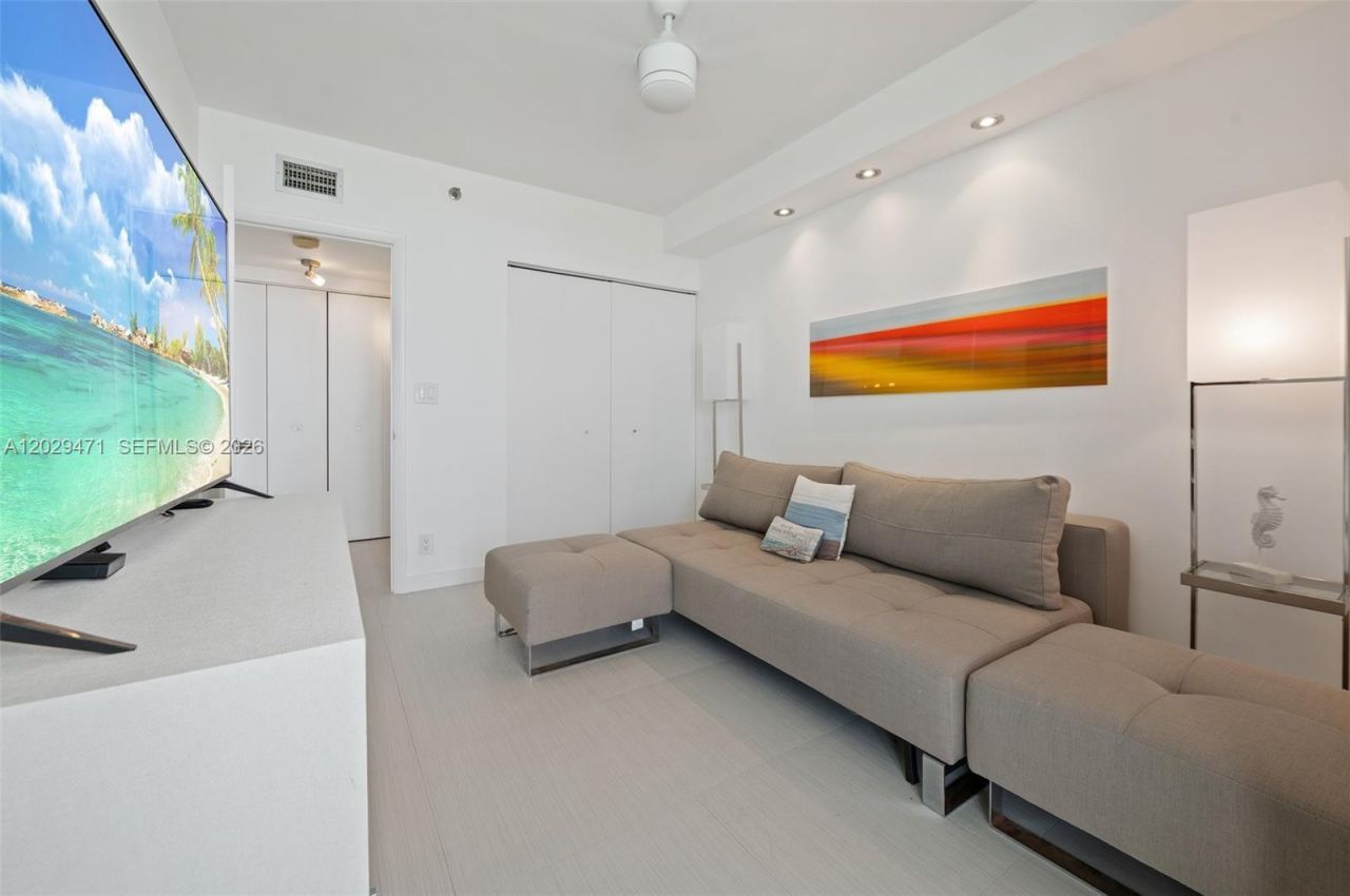 9455 Collins Ave, Unit 1208, Surfside, FL 33154 Photo