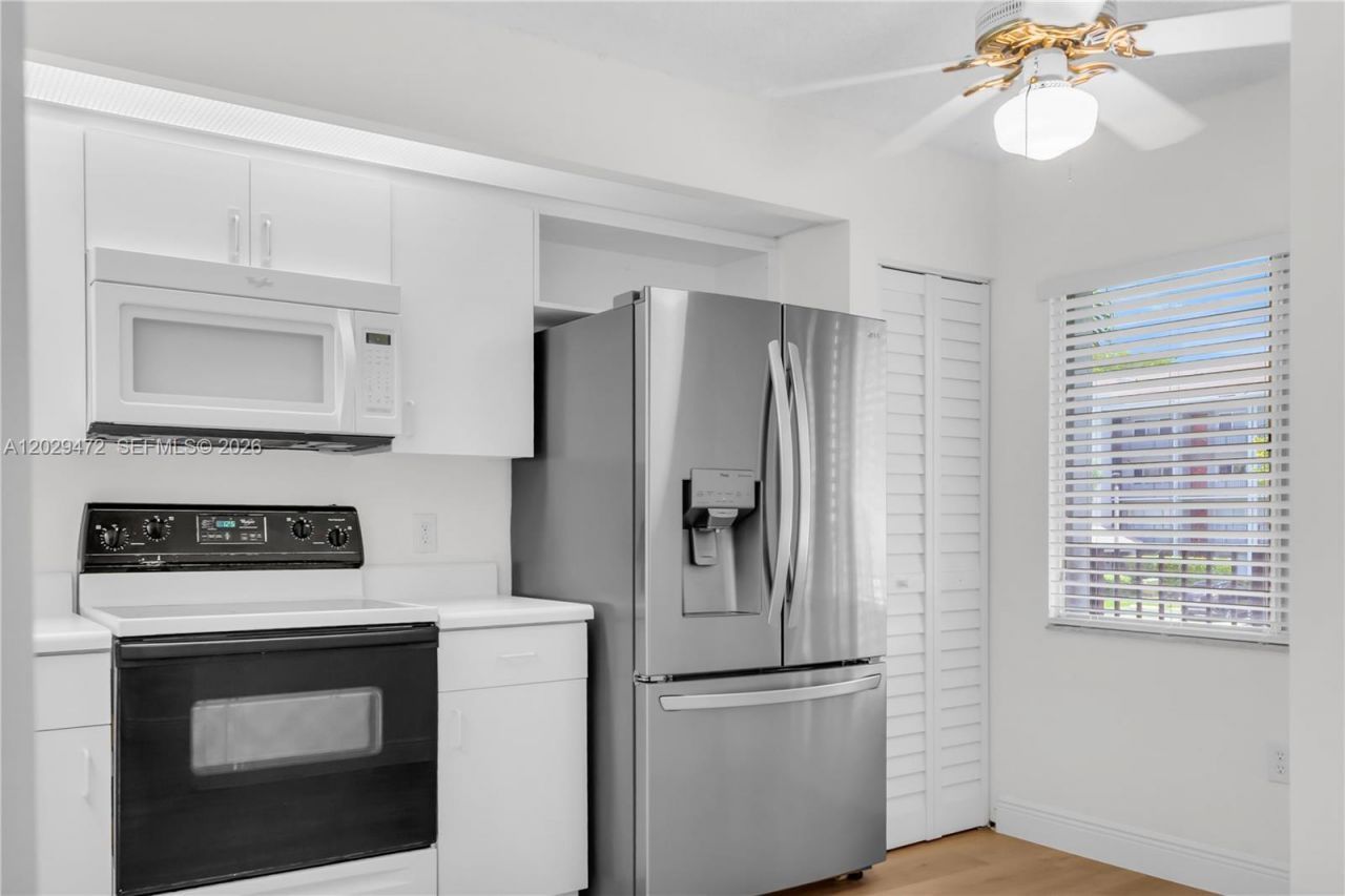 750 SW 138th Ave, Unit 202F, Pembroke Pines, FL 33027 Photo