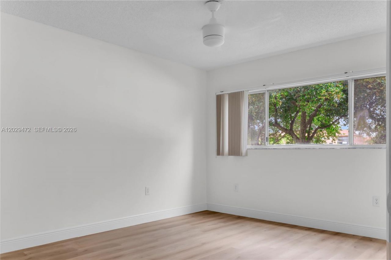 750 SW 138th Ave, Unit 202F, Pembroke Pines, FL 33027 Photo