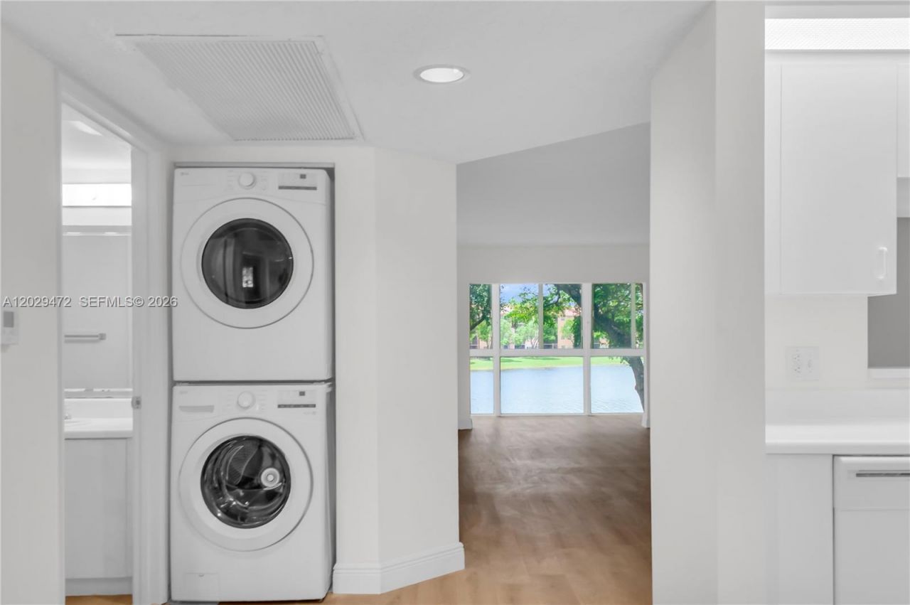 750 SW 138th Ave, Unit 202F, Pembroke Pines, FL 33027 Photo