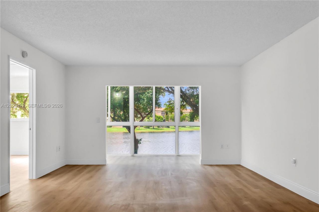 750 SW 138th Ave, Unit 202F, Pembroke Pines, FL 33027 Photo