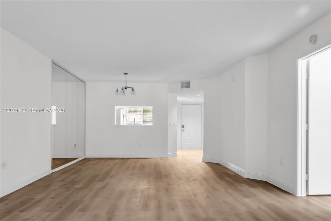 750 SW 138th Ave, Unit 202F, Pembroke Pines, FL 33027 Photo