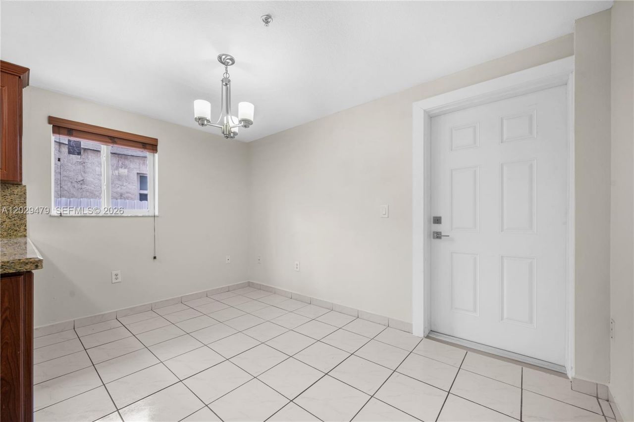 9 E 4th St, Unit 101, Hialeah, FL 33010 Photo